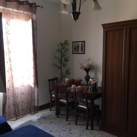 B&B Mistral Di Lizzio Salvatore Giarre Dış mekan fotoğraf