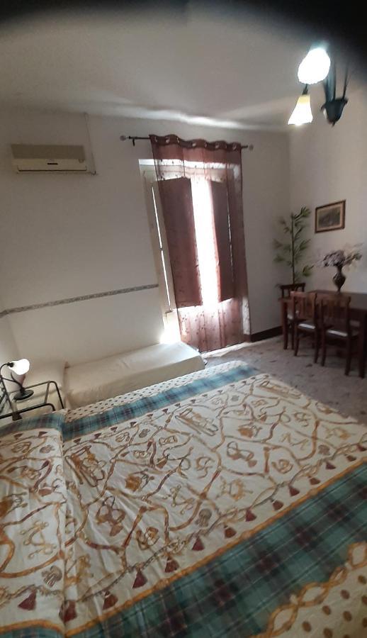 B&B Mistral Di Lizzio Salvatore Giarre Dış mekan fotoğraf